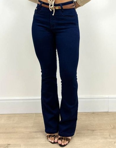 Calça Boot Cut Chapa Barriga Com Cinto 