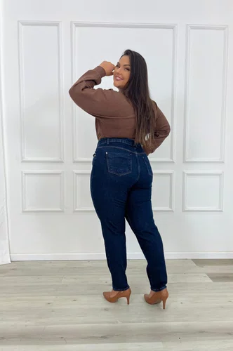 Calça Mom Jeans Plus Barra Tradicional 