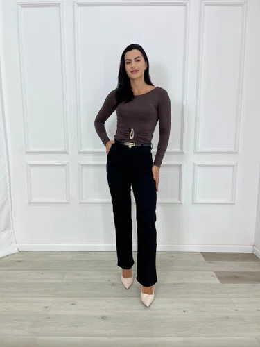 Calça Perna Reta Jeans Color Com Cinto  