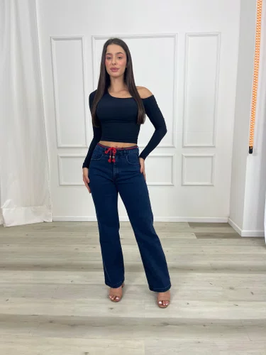 Calça Perna Reta Jeans Com Cordao Na Cintura 