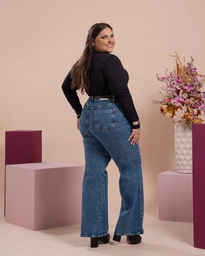 Calça Perna Reta Jeans Plus Com Cinto  