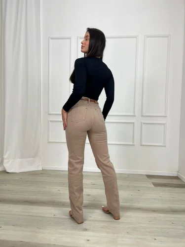 Calça Reta Jeans Color Com Cinto  