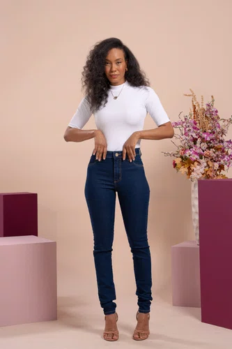 Calça Skinny Jeans Barra Tradicional  