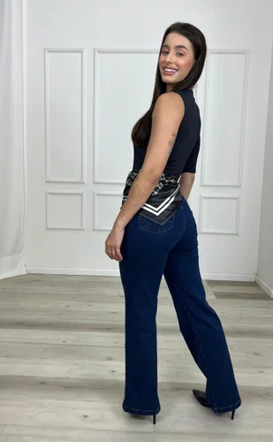Calça Wide Leg Com Lenço Barra Tradicional 