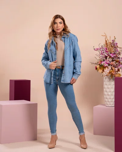 Camisa  Jeans Detalhe Frontal Decidida 