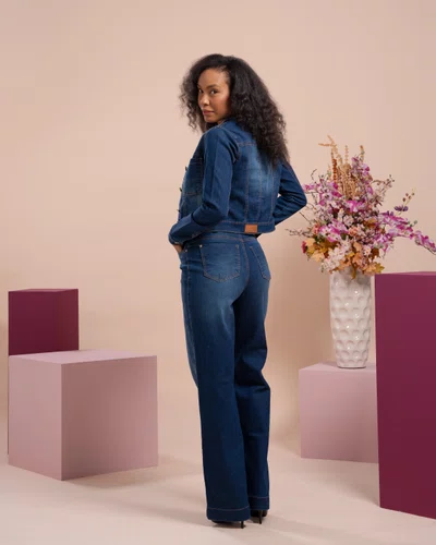 Jaqueta Jeans Croped Sem Bolsos 