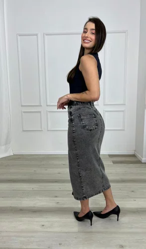 Saia Jeans Midi Preta Estonada Com Fenda  