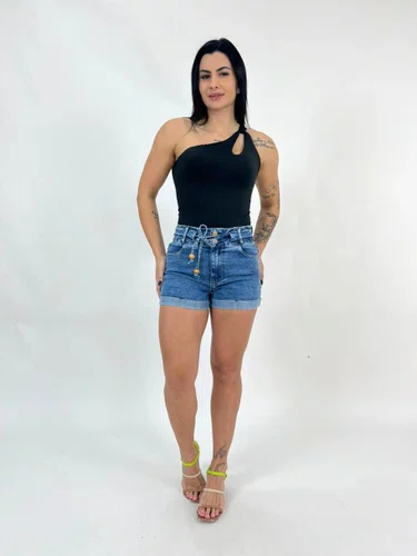 Shorts Jeans Barra Dobrada Com Cordao Em Jeans 