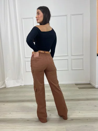 Calça Wide Leg Cargo Chapa Barriga Com Cinto