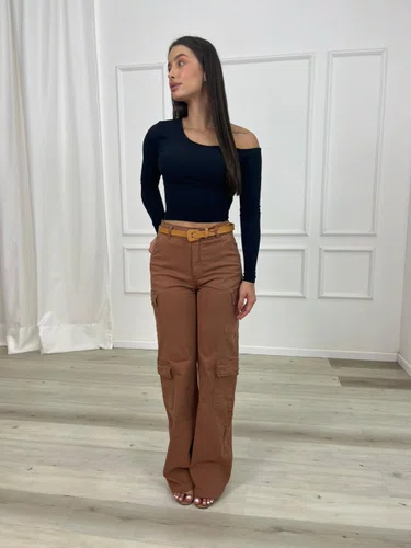 Calça Wide Leg Cargo Chapa Barriga Com Cinto