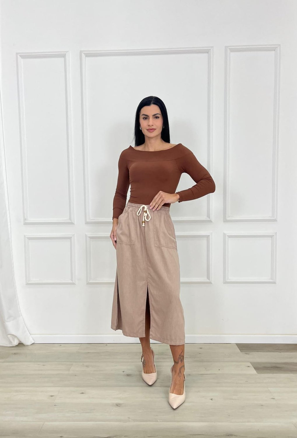 Saia Midi Color Com Fenda Frontal E Cordao