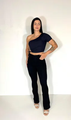 Calça Boot Cut Jeans Color Preta Com Cinto 