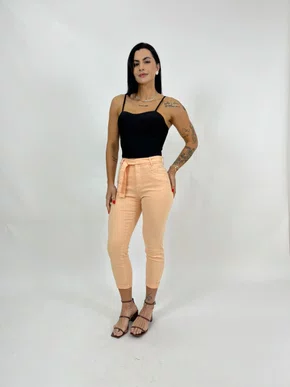 Calça Capri Jeans Color Com Cinto Color 