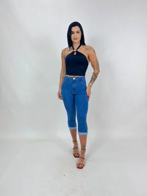 Calça Capri Jeans Com Elastano Barra Dobrada 
