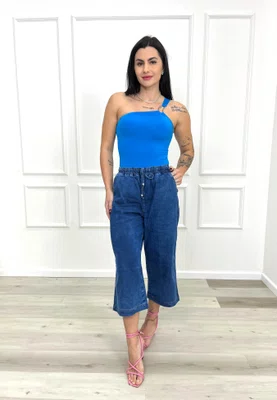 Calça Pantacourt Jeans Com Elastico Na Cintura 