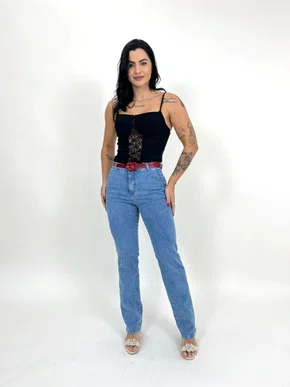 Calça Perna Reta Bolso Faca Com Cinto 