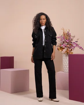 Calça Perna Reta Color Preta Jeans 