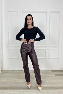 Calça perna Reta Resinada Termica  