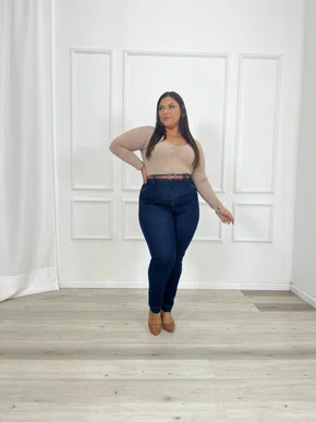 Calça Skinny Jeans Com Cinto Plus 