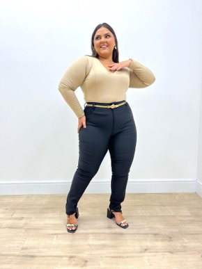 Calça Skinny Preta De Bengaline Com Cinto 