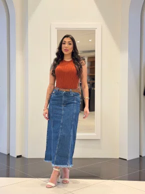 Saia Jeans Midi Com Fenda E Cinto 