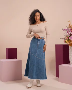 Saia Jeans Longa Barra Desfiada Com Cinto