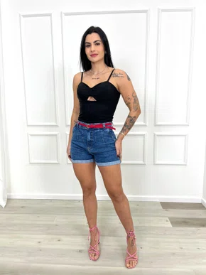 Shorts Jeans Bolso Faca Barra Dobrada Com Cinto 