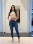 Calça Cigarrete Jeans Power Com Lixados E Cinto 