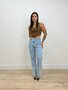 Calça Jeans Reta Com Detalhe De Fenda Na Barra 