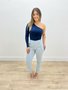 Calça Jogger Com Elastico E Corrente Na Cintura E Botoes Laterais 