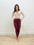 Calça Skinny Bordo Com Cinto E Bolso Faca 