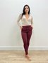 Calça Skinny Bordo Com Cinto E Bolso Faca 