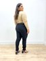Calça Skinny Preta De Bengaline Com Cinto 